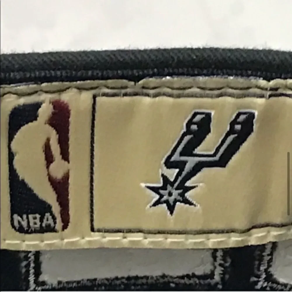 Adidas San Antonio Spurs NBA Collector’s Hat w/ Commemorative Champions Patches